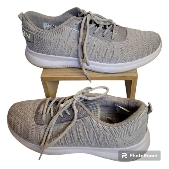 Danskin Boost Grey Lace Up Sneakers Size 8 - Picture 2 of 6
